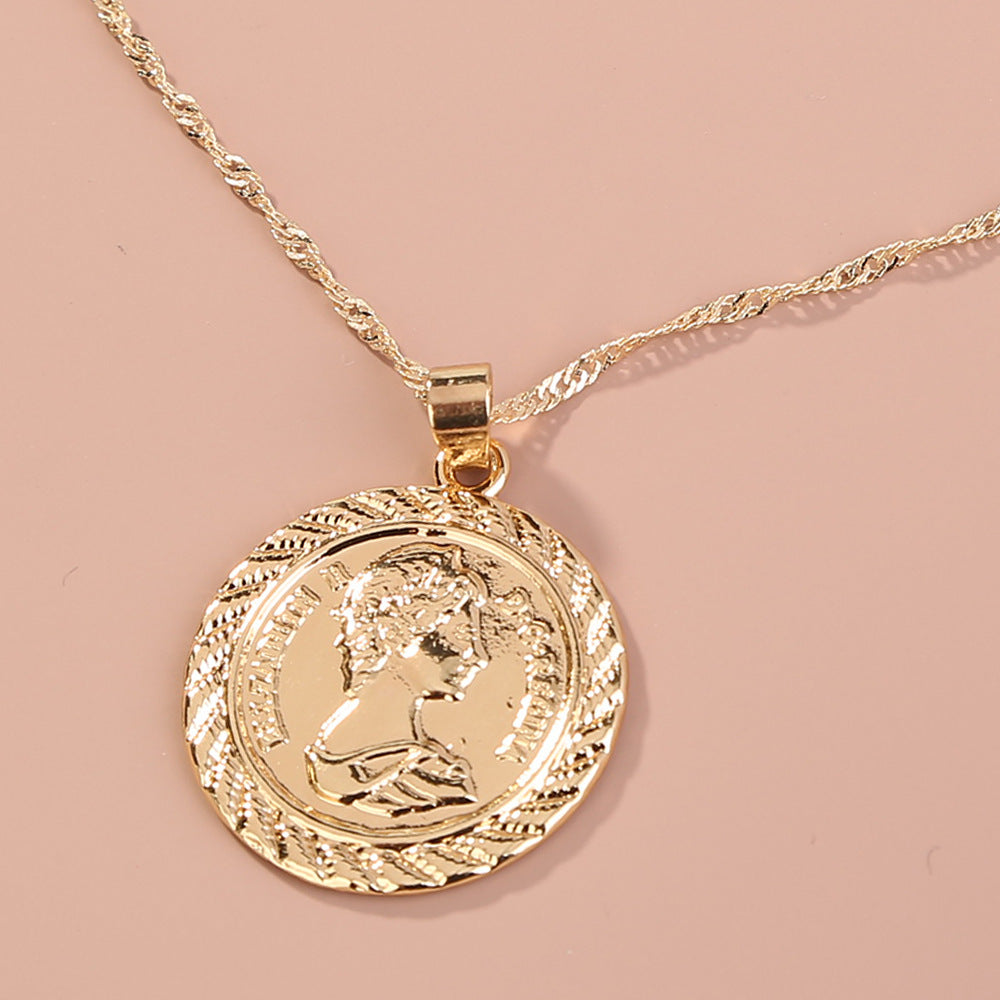 Round Coin Pendant Necklace Portrait Pendant Exquisite Necklace