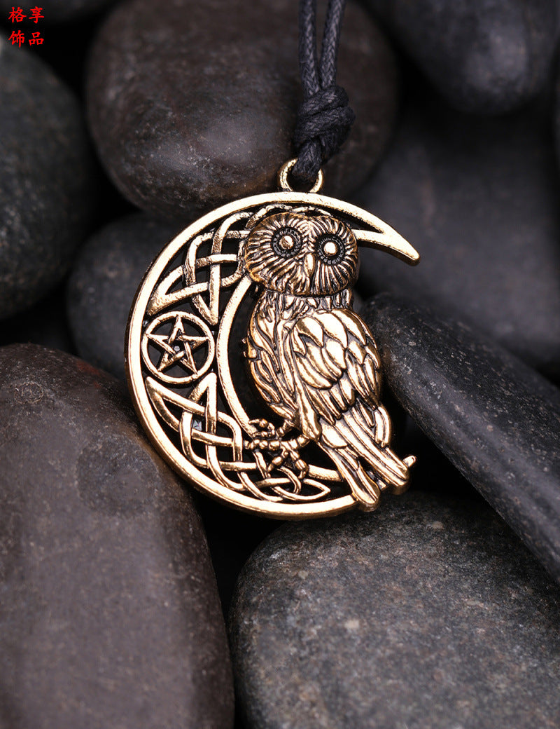 Owl pendant necklace