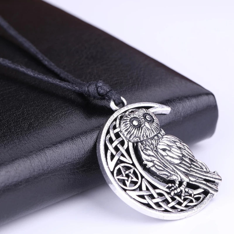 Owl pendant necklace